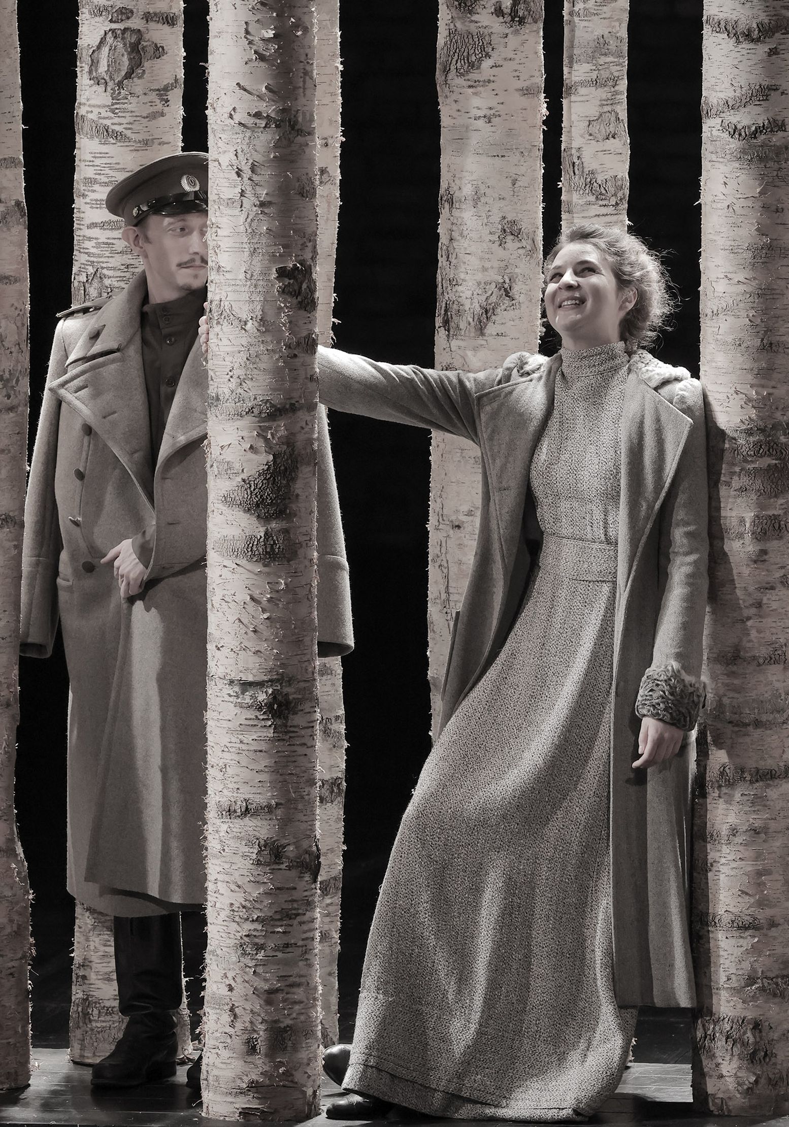 Три сестры – афиша