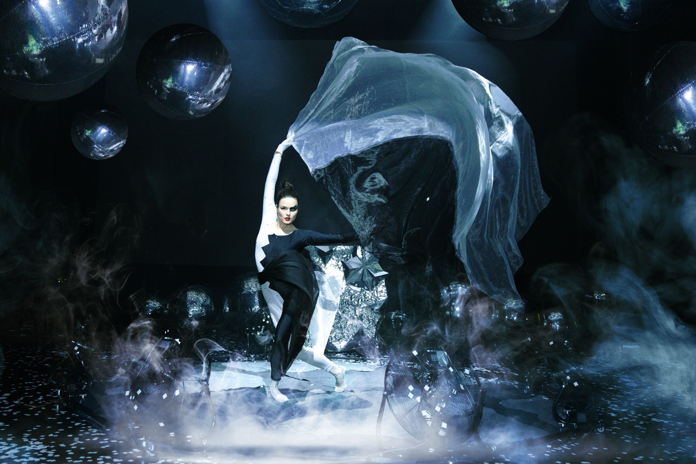 Новый год Будущего (Новогодняя версия «Лунозавр в Космосе») – афиша