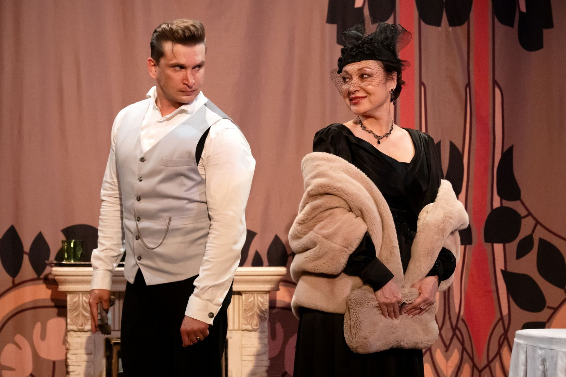 Идеальный муж – афиша