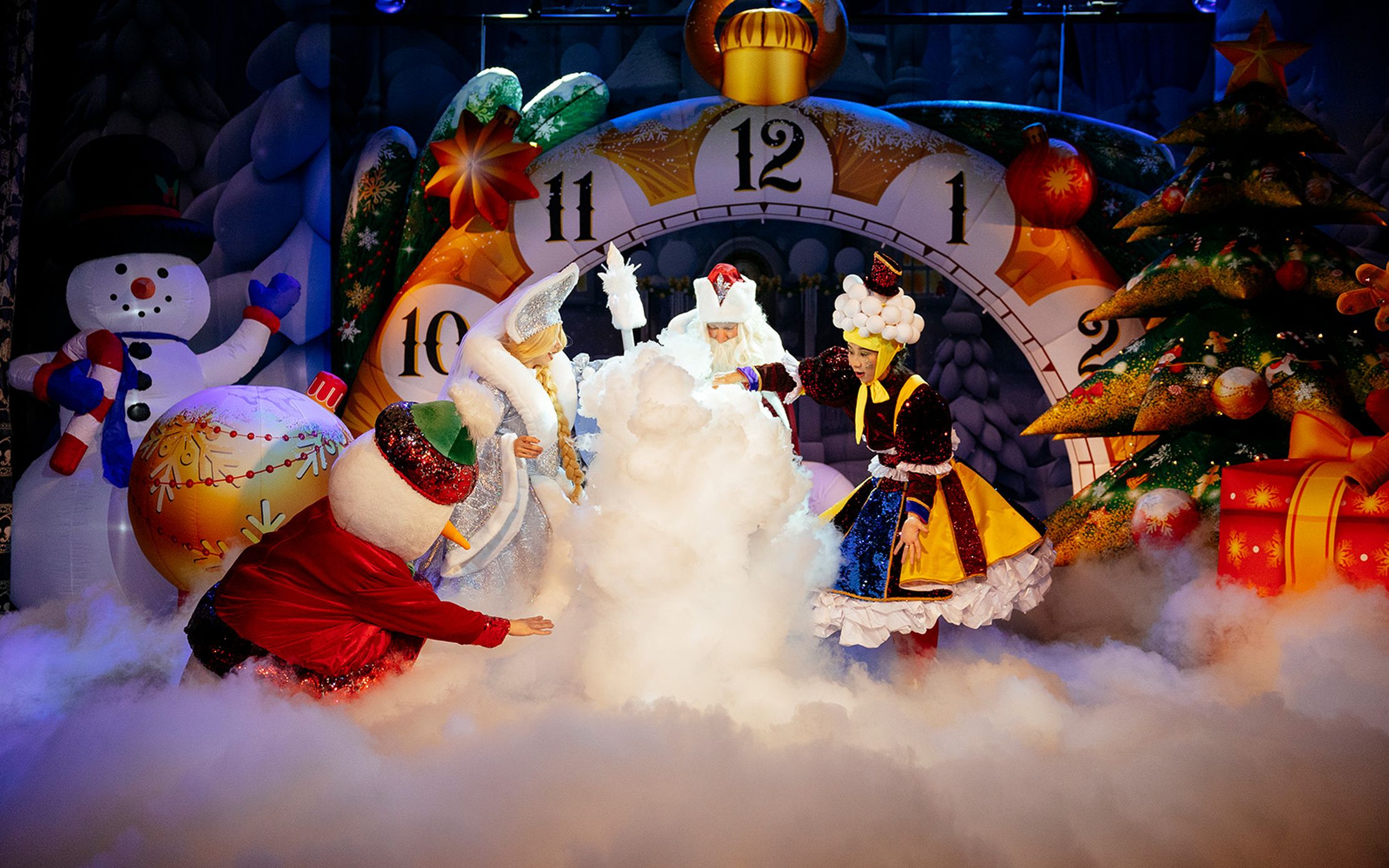 В гостях у Деда Мороза – афиша