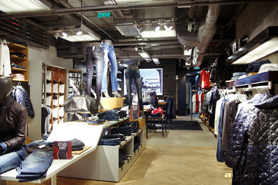 G-Star Raw – афиша