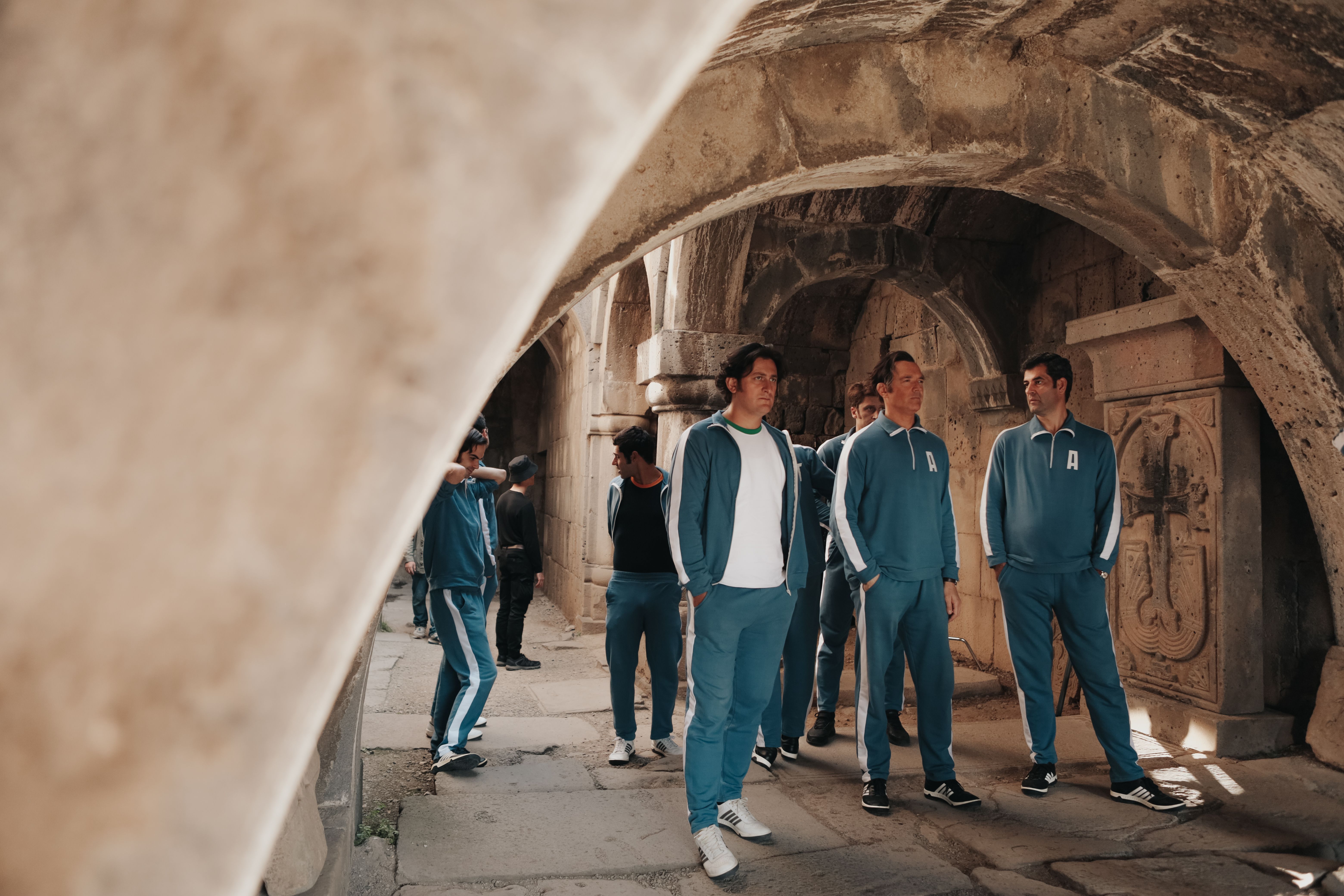 Золотой дубль – афиша