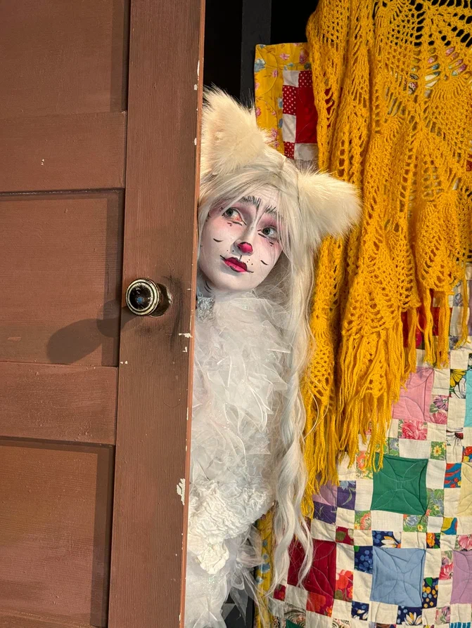 Дурочка – афиша