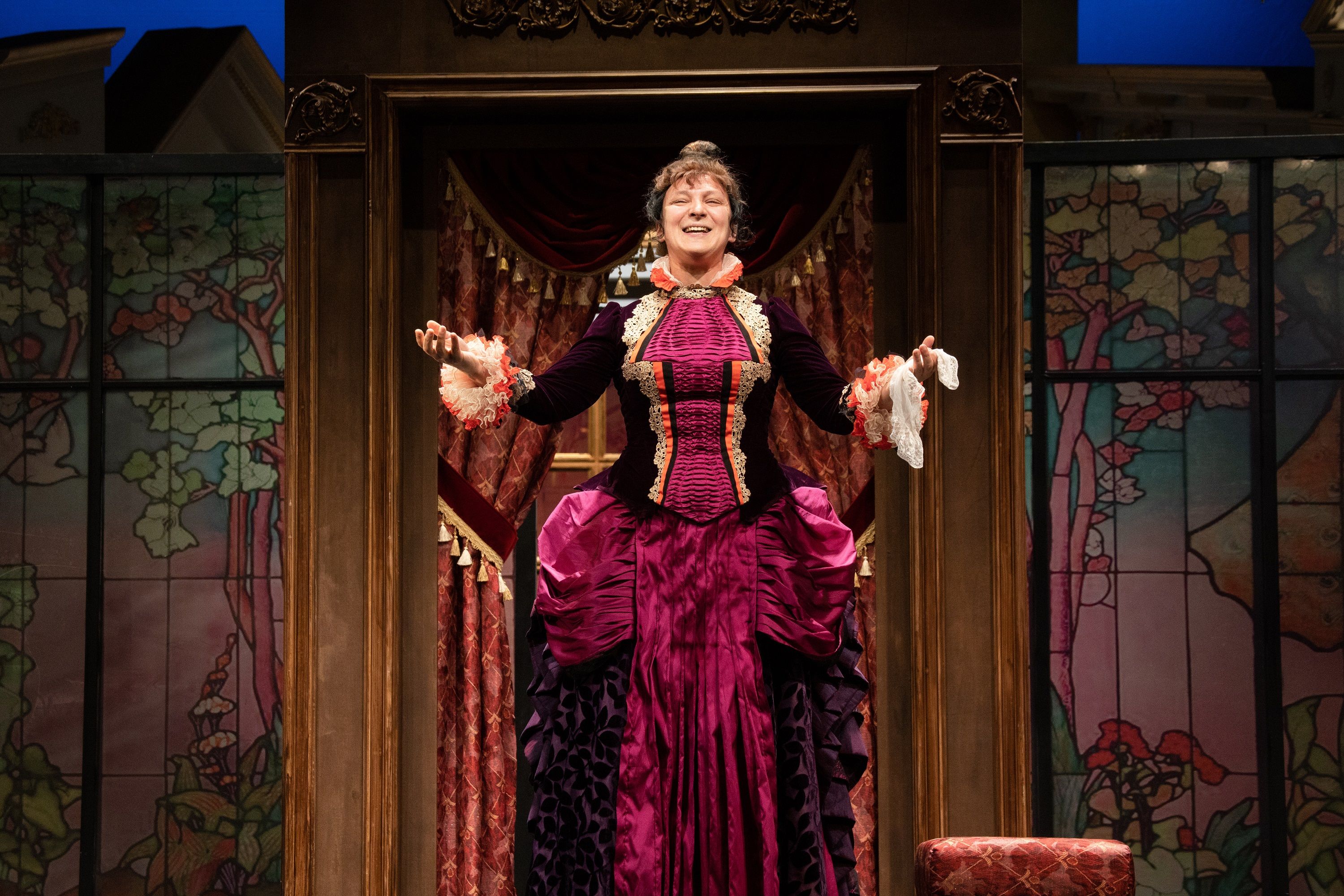 Доходное место – афиша