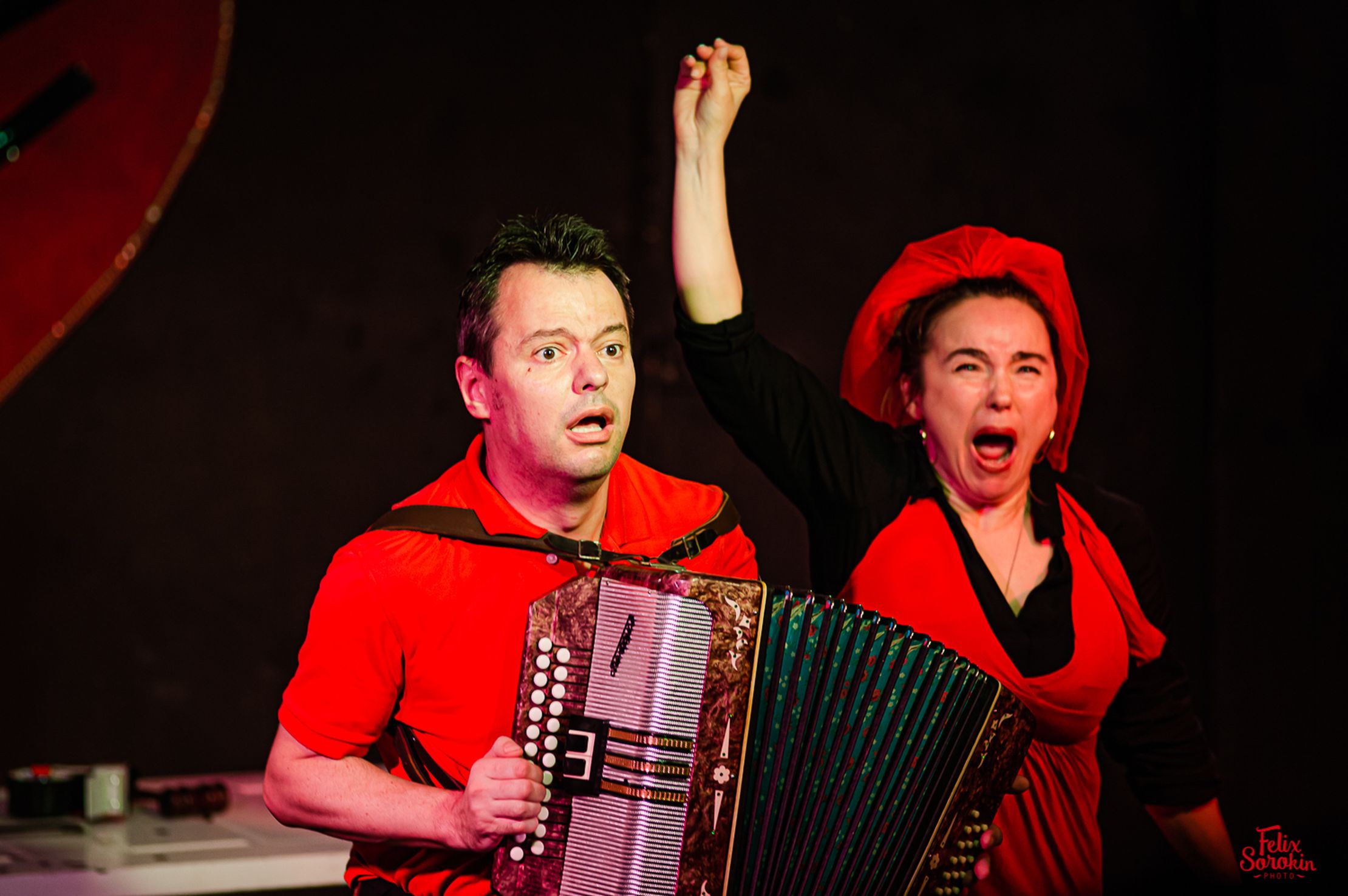 С любимыми не расставайтесь – афиша