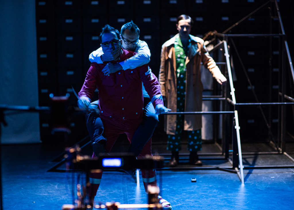 Маниозис-2 – афиша