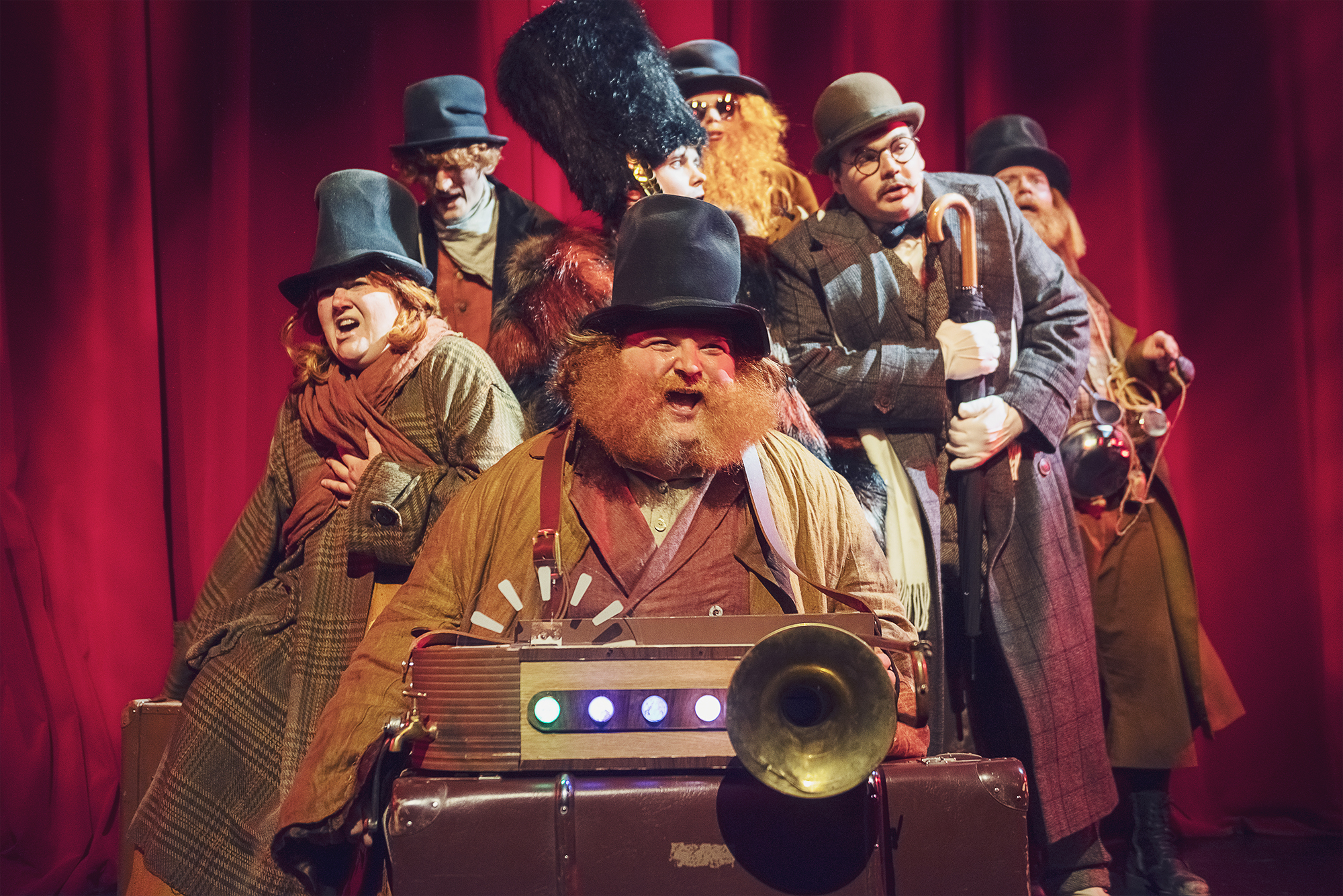 TheatreHD: Элементарно, Хадсон! Дело о собаке Б. – афиша