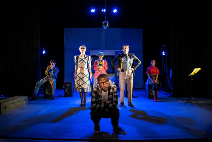 Ганди молчал по субботам – афиша