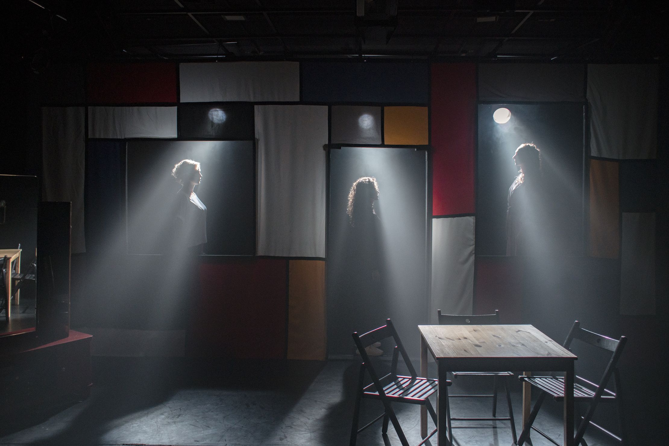 Все о женщинах – афиша