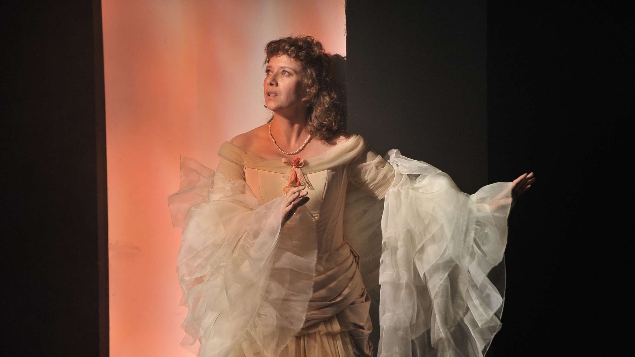 Подарок – афиша