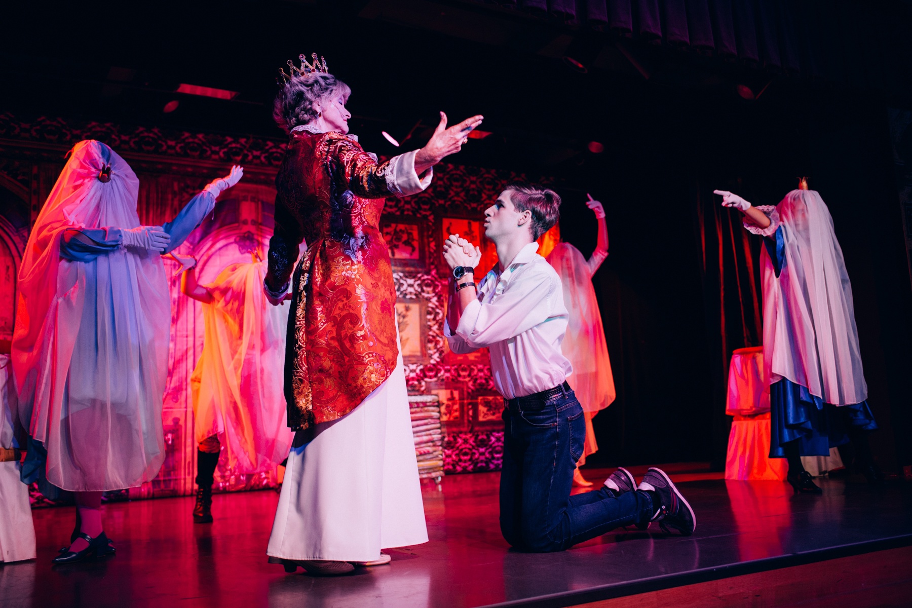 Принцесса без горошины – афиша