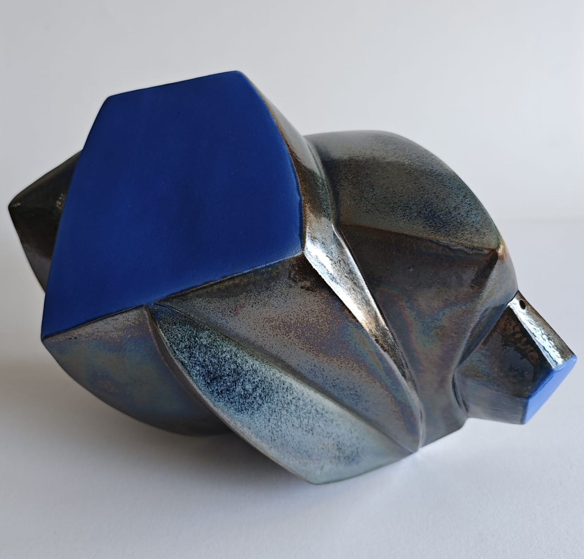 Горизонт — цвет синий – афиша