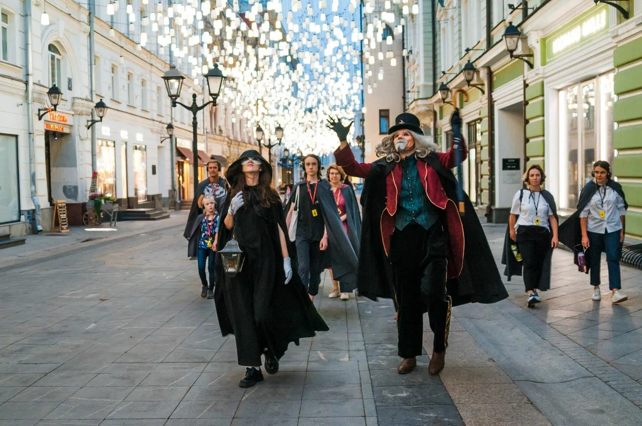 Блистательный центр Москвы с Фаролеро – афиша