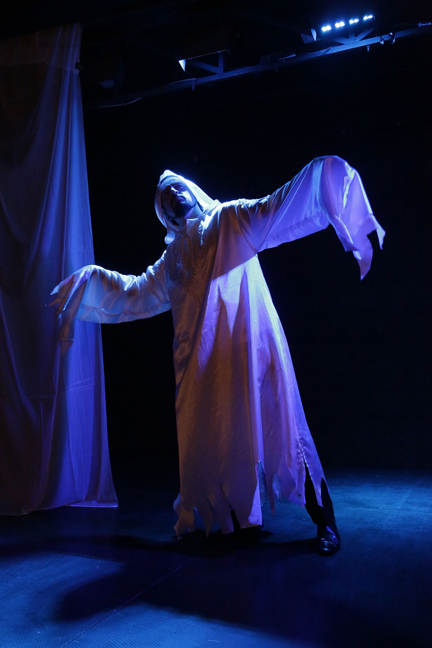 Верю, не верю – афиша