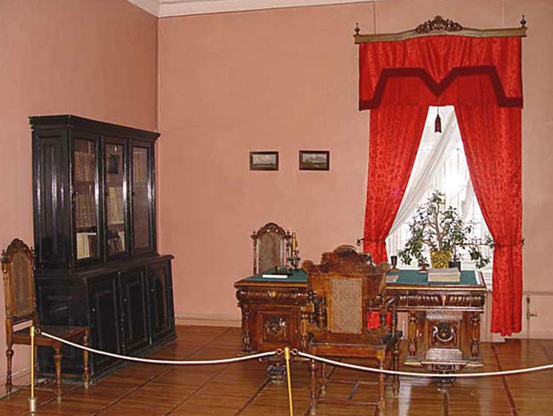 Экспозиция мемориального дома-музея Славянова – афиша