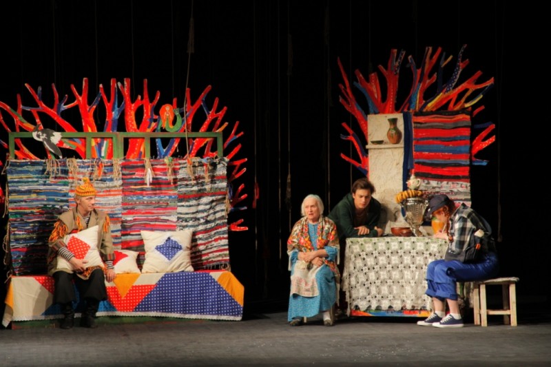 Маленькая бабушка – афиша