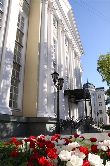 Центр оперного пения Галины Вишневской – афиша