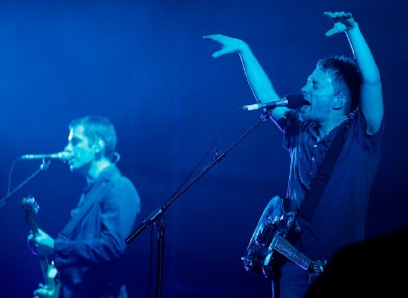 Radiohead — Live at Glastonbury 2003 – афиша