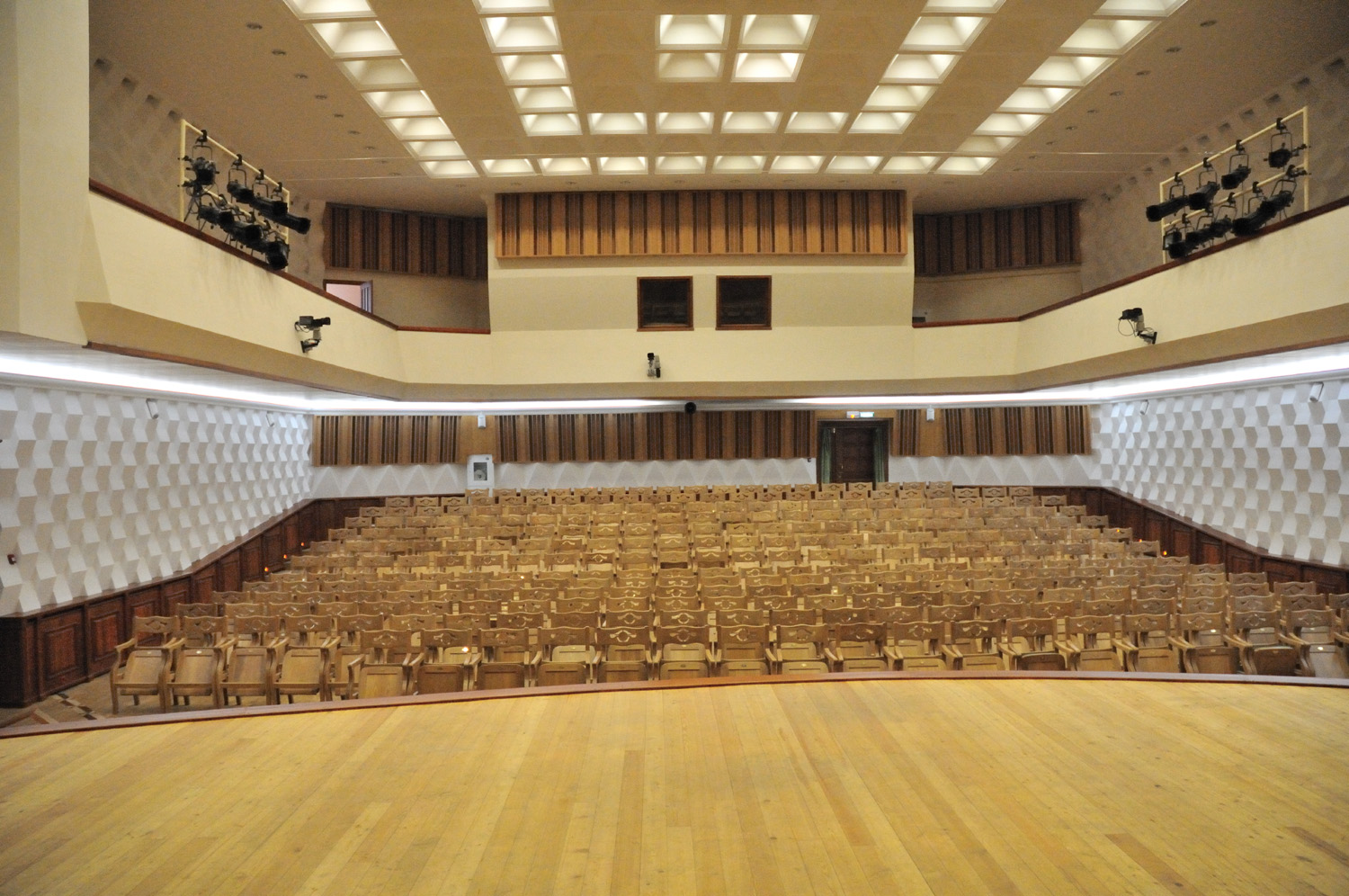 Концертный зал Новосибирской специальной музыкальной школы – афиша