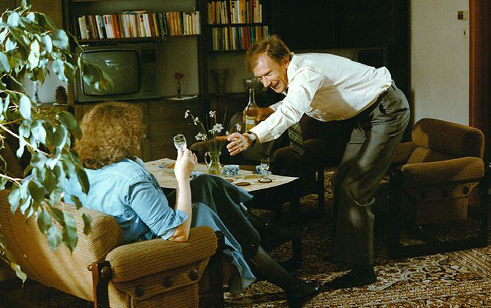 Все должны быть в пижамах – афиша